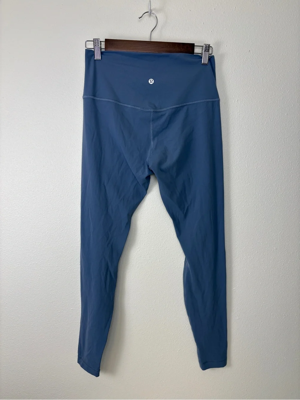 lululemon athletica pale blue 25in high waisted activewear athleisure